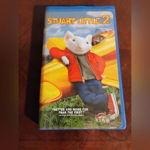 Stuart Little 2 Kids Vhs- Red and Blue